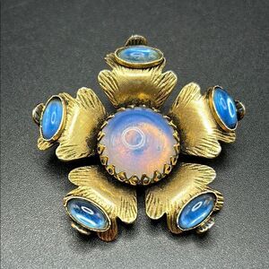 Gorgeous Rare VTG Frierich French Opalescent Glass Gold Flower Brooch Pin